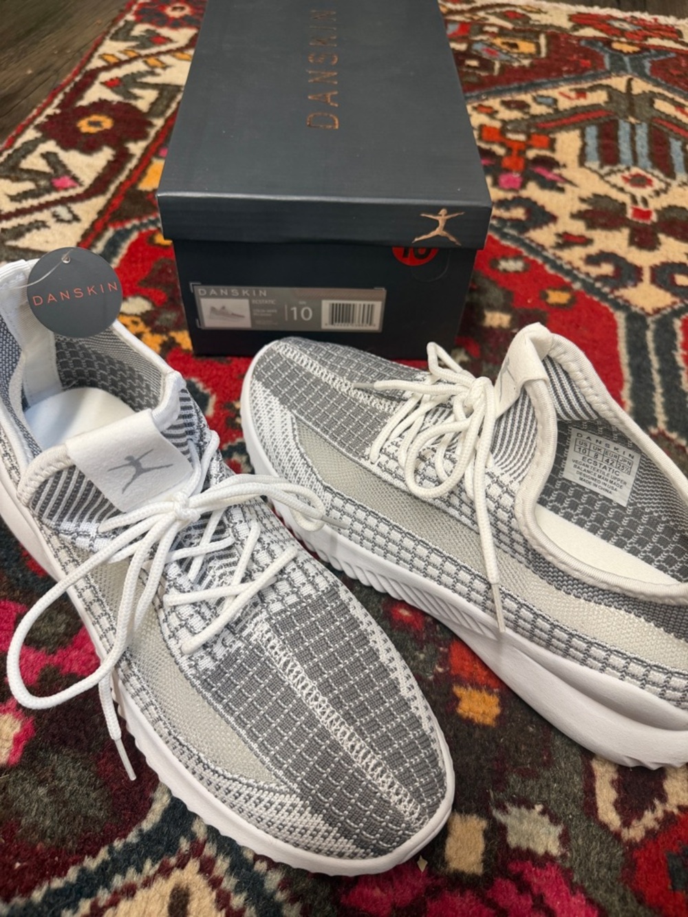 Women's Ecstatic Lace-Up Sneakers Size 10